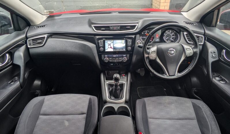 
								2015 Nissan Qashqai N Tec full									